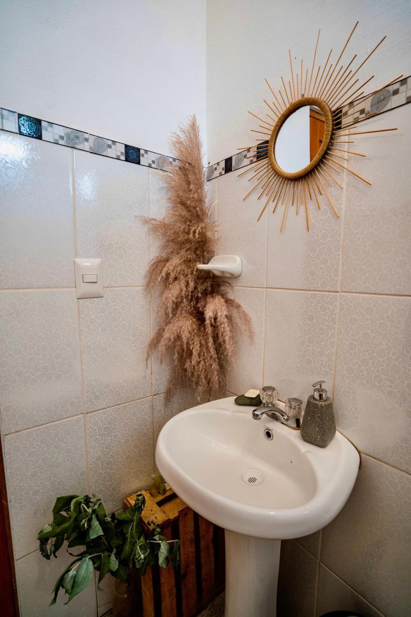 ピサック Blue Lotus Retreat Center Bed & Breakfast エクステリア 写真